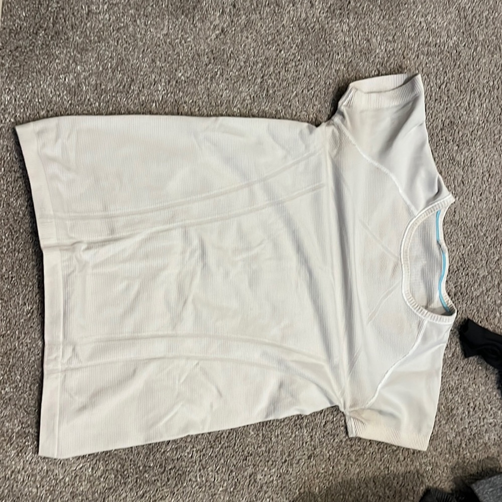 Ivivva white swiftly tech